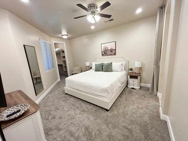 N Coral Ridge Dr — Photo 9