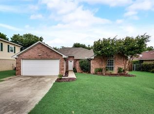 2712 Poplar Dr, Flower Mound, TX 75028