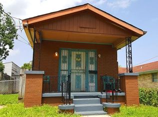 826 Flood St, New Orleans, LA 70117
