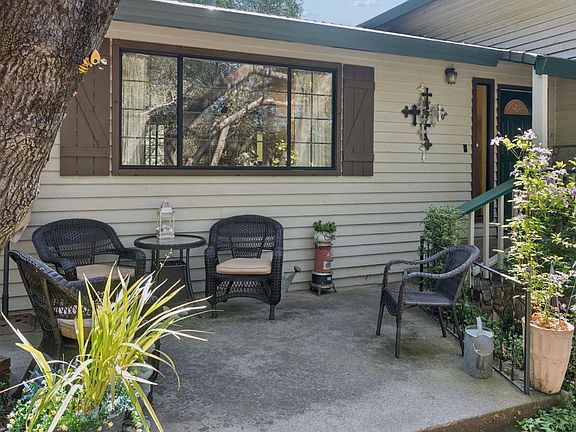 3rd image of 6320 Zamora Dr