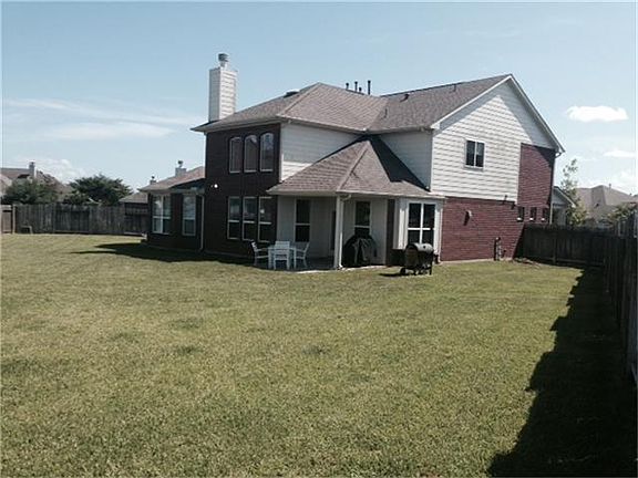3rd image of 6042 Preserve Ln