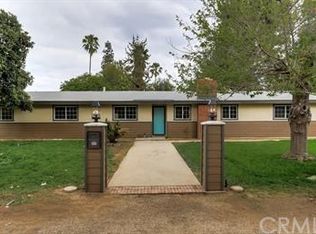 499 Summit Ave, Redlands, CA 92373