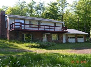 632 Farrells Rd, Dushore, PA 18614