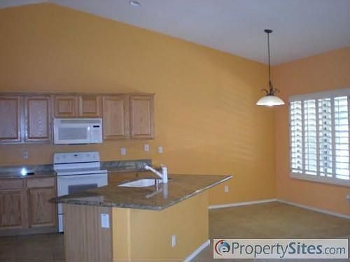 5th image of 9143 W Lone Cactus Dr
