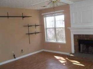 860 Windemere Oak Way, Lilburn, GA 30047