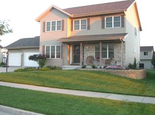 6809 Bluff Point Dr, Madison, WI 53718