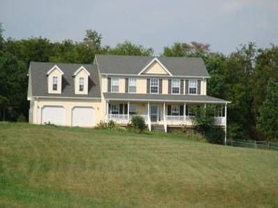 1st image of 15379 Fox Chase Ln