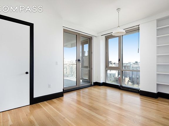 4th image of 142-144 N 8th St #4C