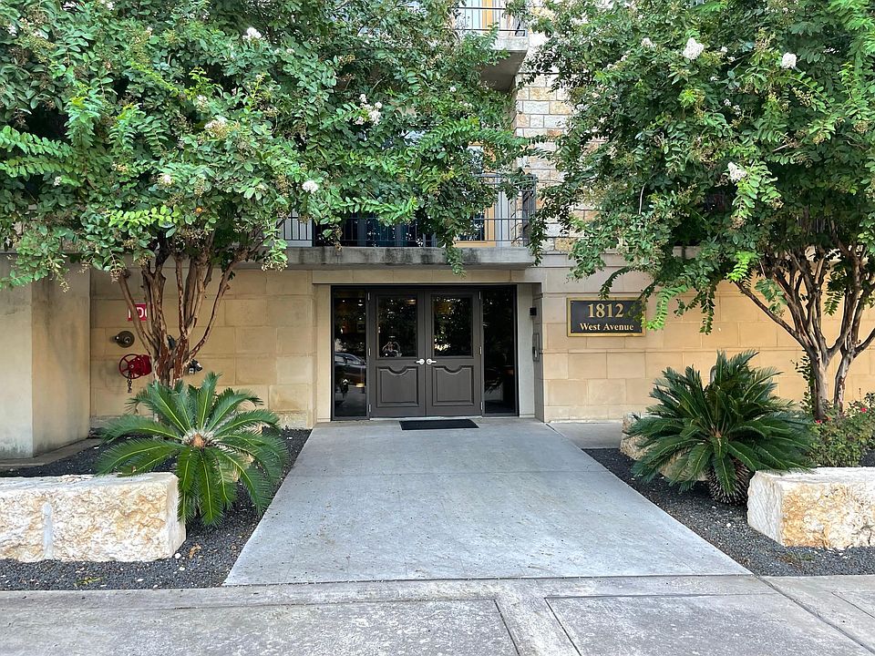 1st image of 1812 West Ave Suite 403