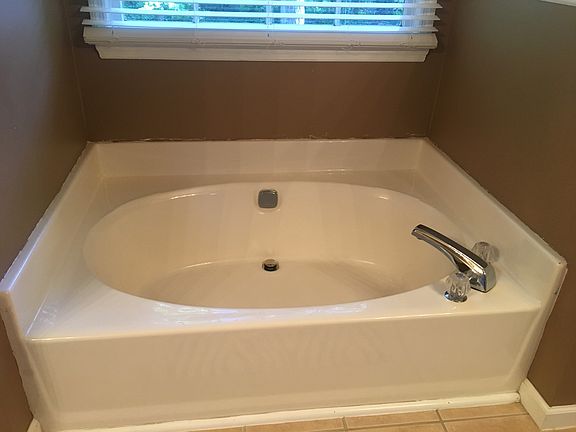 Master garden tub