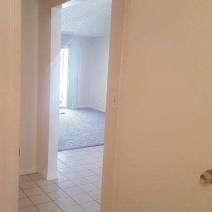 3rd image of 6318 Bonnie Bay Cir