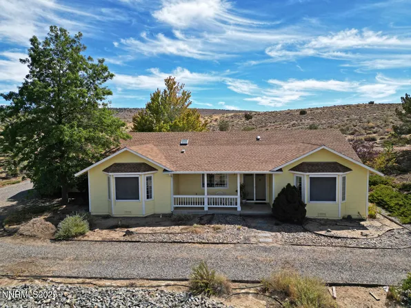 2751 Goodnight Ct, Minden, NV 89423