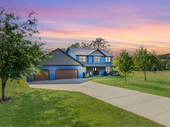 1320 191st Ave NW, Oak Grove, MN 55011