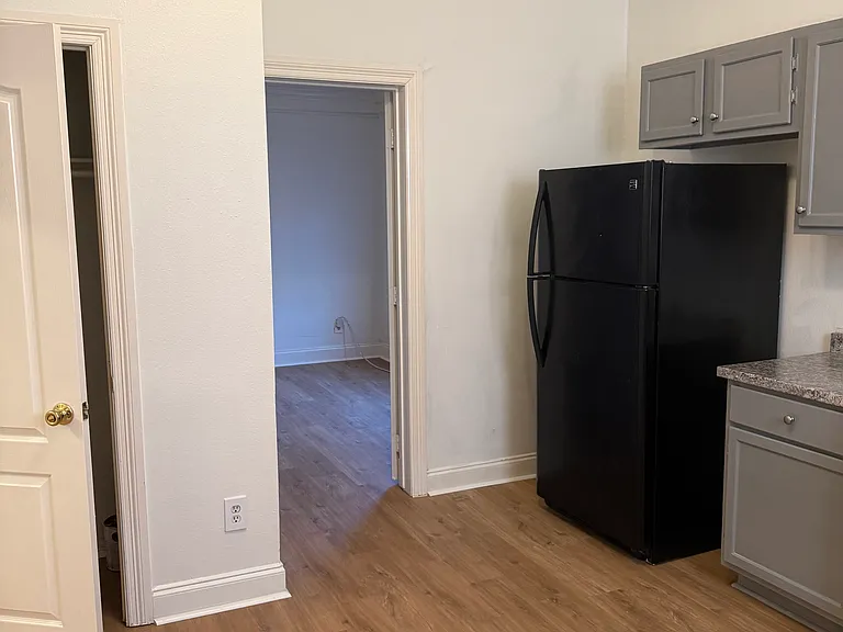 6322 Stillwell St #1 — Photo 7