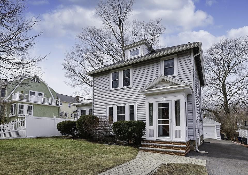 2nd image of 58 Parklawn Rd