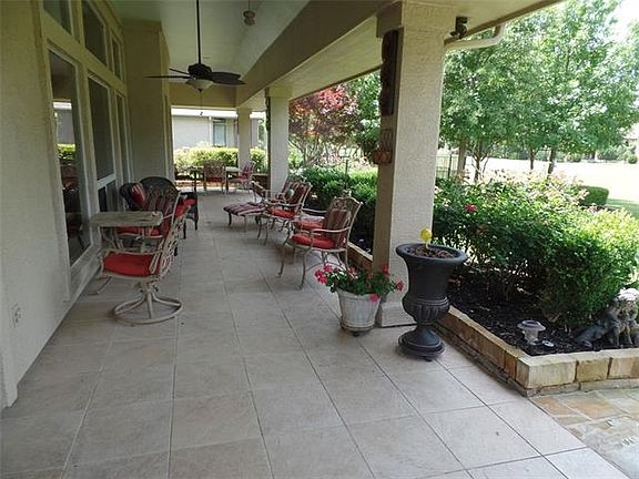 3rd image of 10504 Gardner Trl