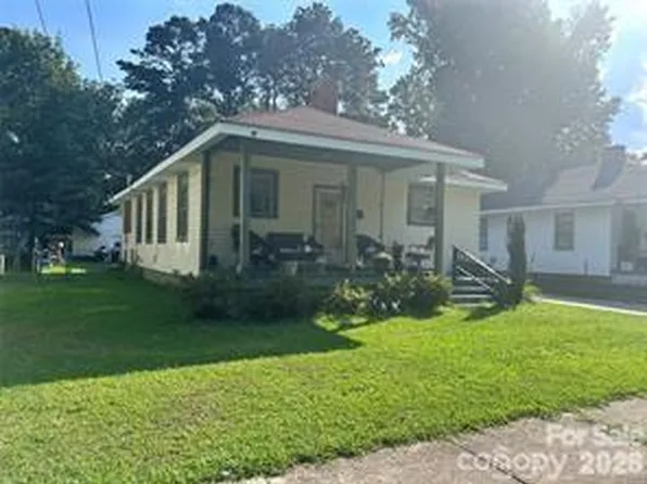 916 Western Ave, Rocky Mount, NC 27804