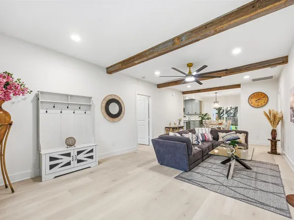 3008 Wilhoit Rd, Balch Springs, TX 75180