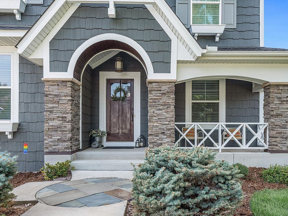 1st image of 5425 Orchid Ln N