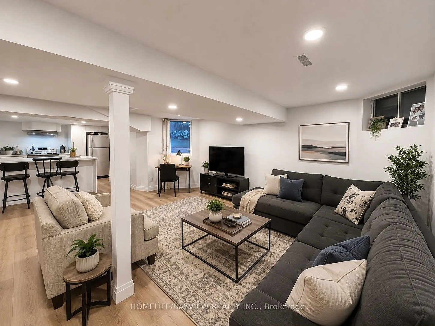 2 bed, $2,300 — Photo 1