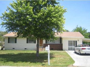 1618 Sunray Dr, Chattanooga, TN 37412