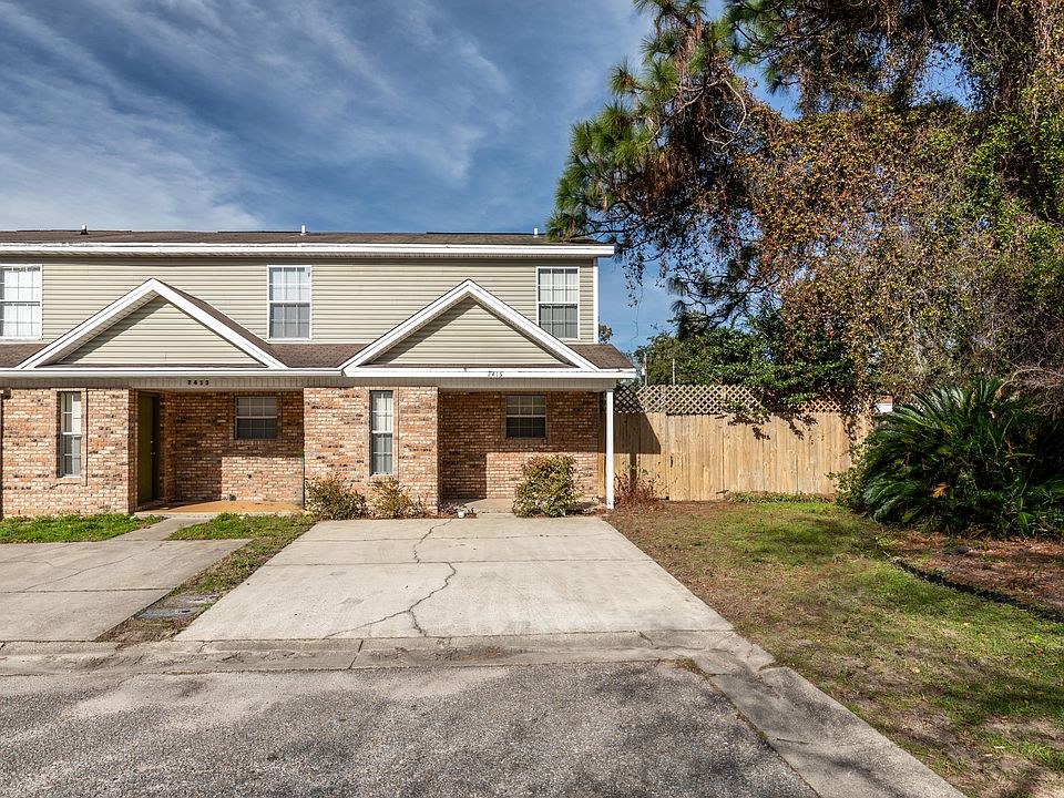 1st image of 2415 Suwanee Ln #2415