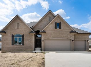 55809 Jones Dr, Macomb, MI 48044