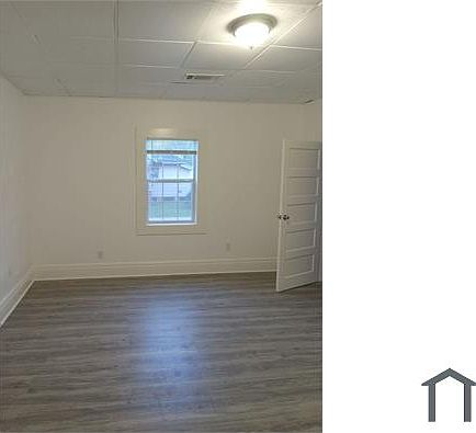 4th image of 690 Avenue E #A