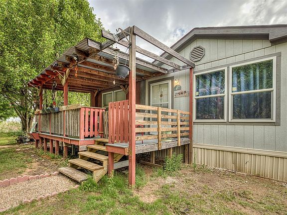 2nd image of 105802 S Parkwood Meadows Dr