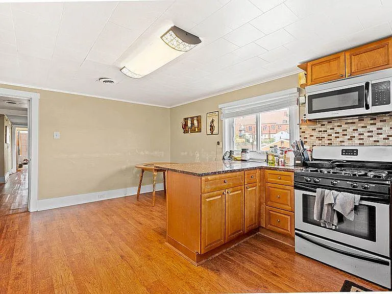 2417 Leticoe St #2 — Photo 15