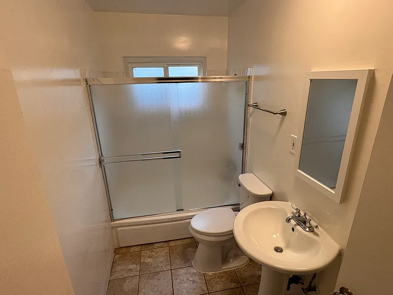11611 Darlington Ave #6 — Photo 12