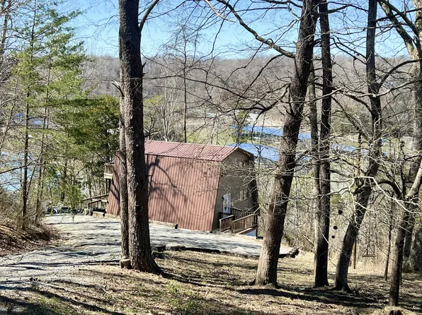 1023 Harbor Springs Rd, Jamestown, KY 42629