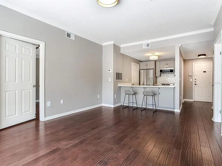 800 S Dakota Ave #206 — Photo 16