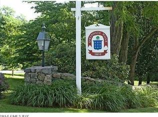 97 Greenwich Hills Dr, Greenwich, CT 06831