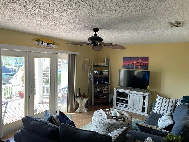 4872 Beach Dr SE #A — Photo 4