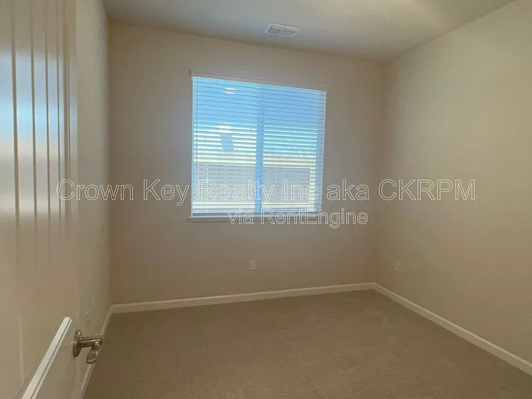 1601 Innovation Way — Photo 15