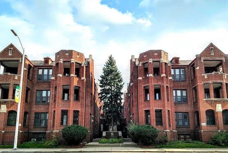 Hadley Hall — Photo 72