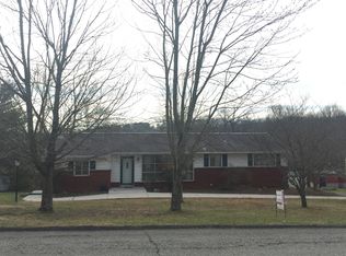 1720 McClain Dr, Knoxville, TN 37912