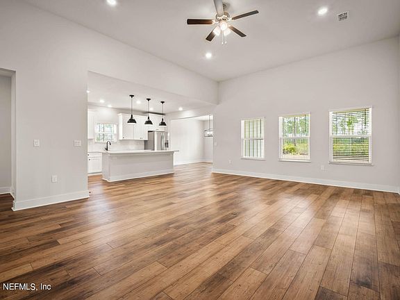 3rd image of 36319 PITCH Lane