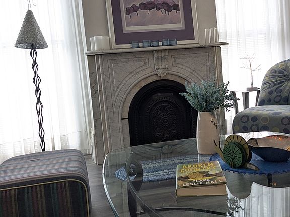 4th image of 22 Ellicott Ave #2