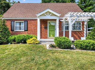 1762 Sanborn Dr, Cincinnati, OH 45215