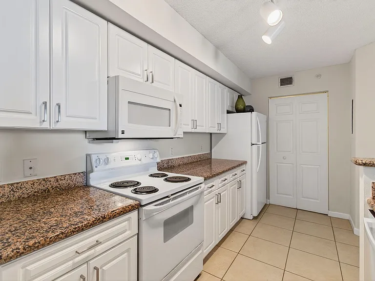 3606 S Ocean Blvd #406 — Photo 23