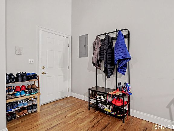 5th image of 16-18 Ann St Unit 35
