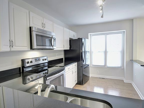 Kitchen area - 1st view