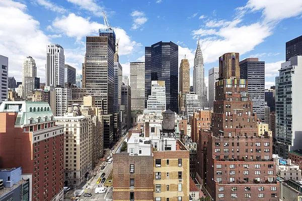 Rented by Compass | media 29