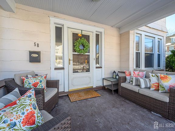 2nd image of 58 Osborne St