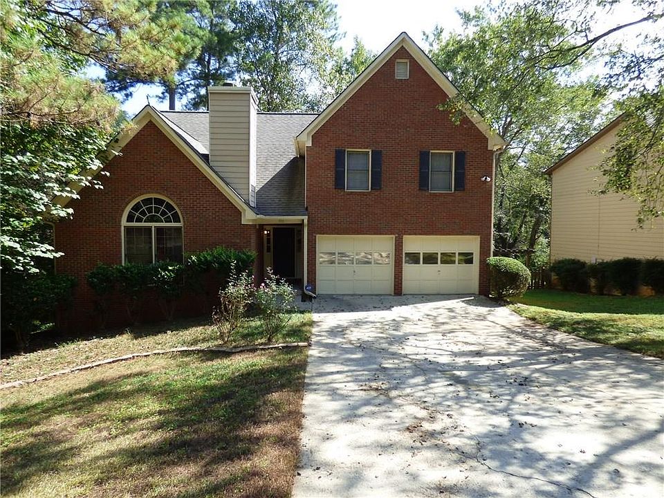 1st image of 586 Farmbrook Trl