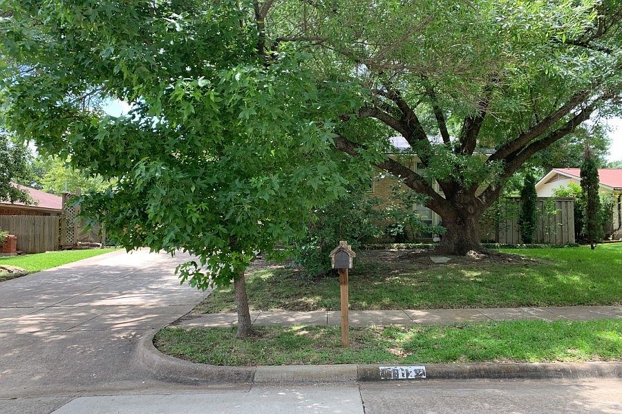 1st image of 1812 Linda Ln