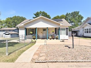 1229 E 8th St, Okmulgee, OK 74447