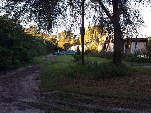 2nd image of 3410 Fairfax Park Pl